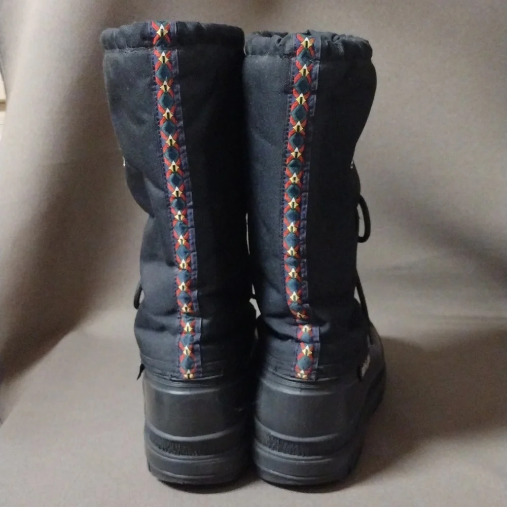 Kamik Skidoo winter boots 9